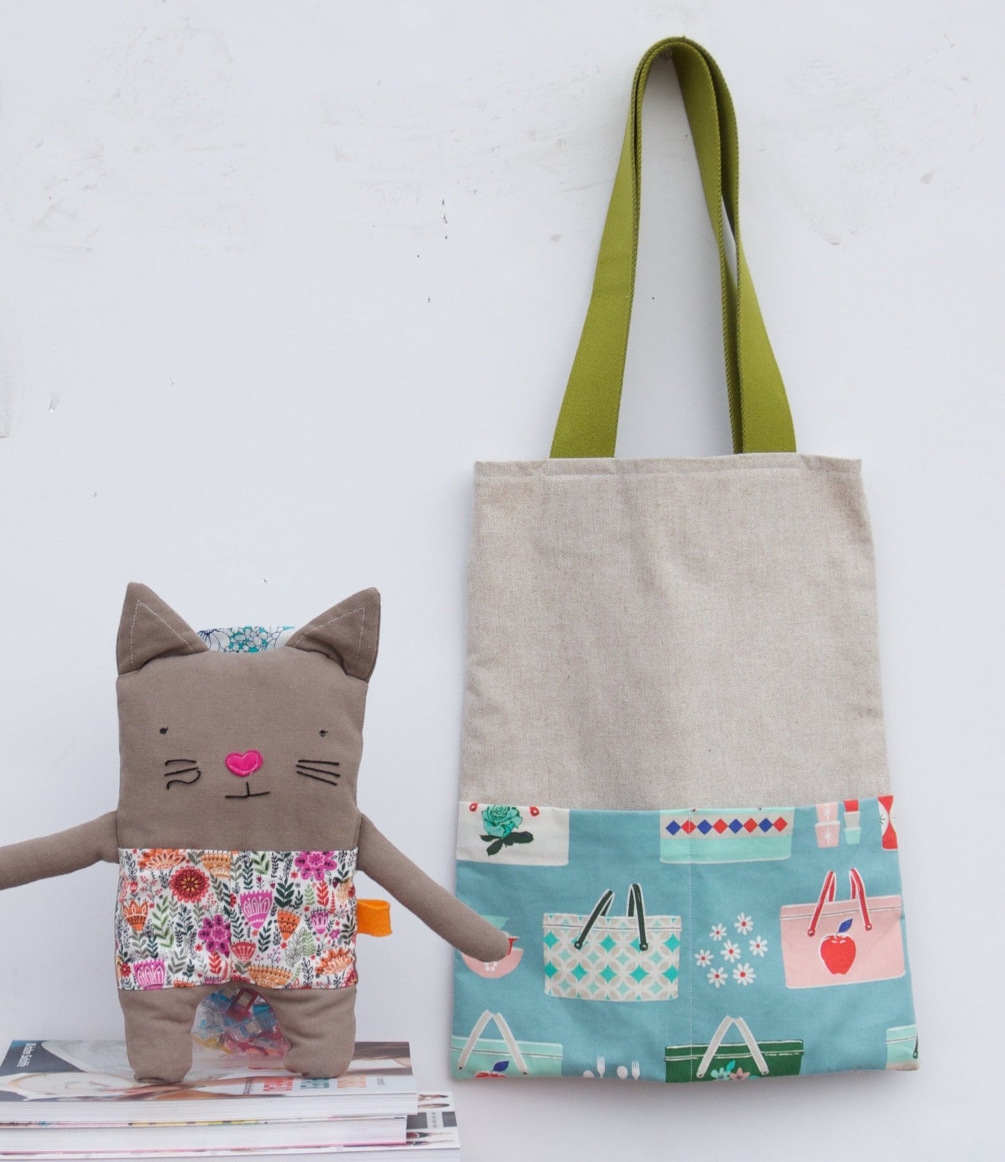 Alternate colorway of Sewing 101 tote bag featuring bold fabrics and contrasting straps.