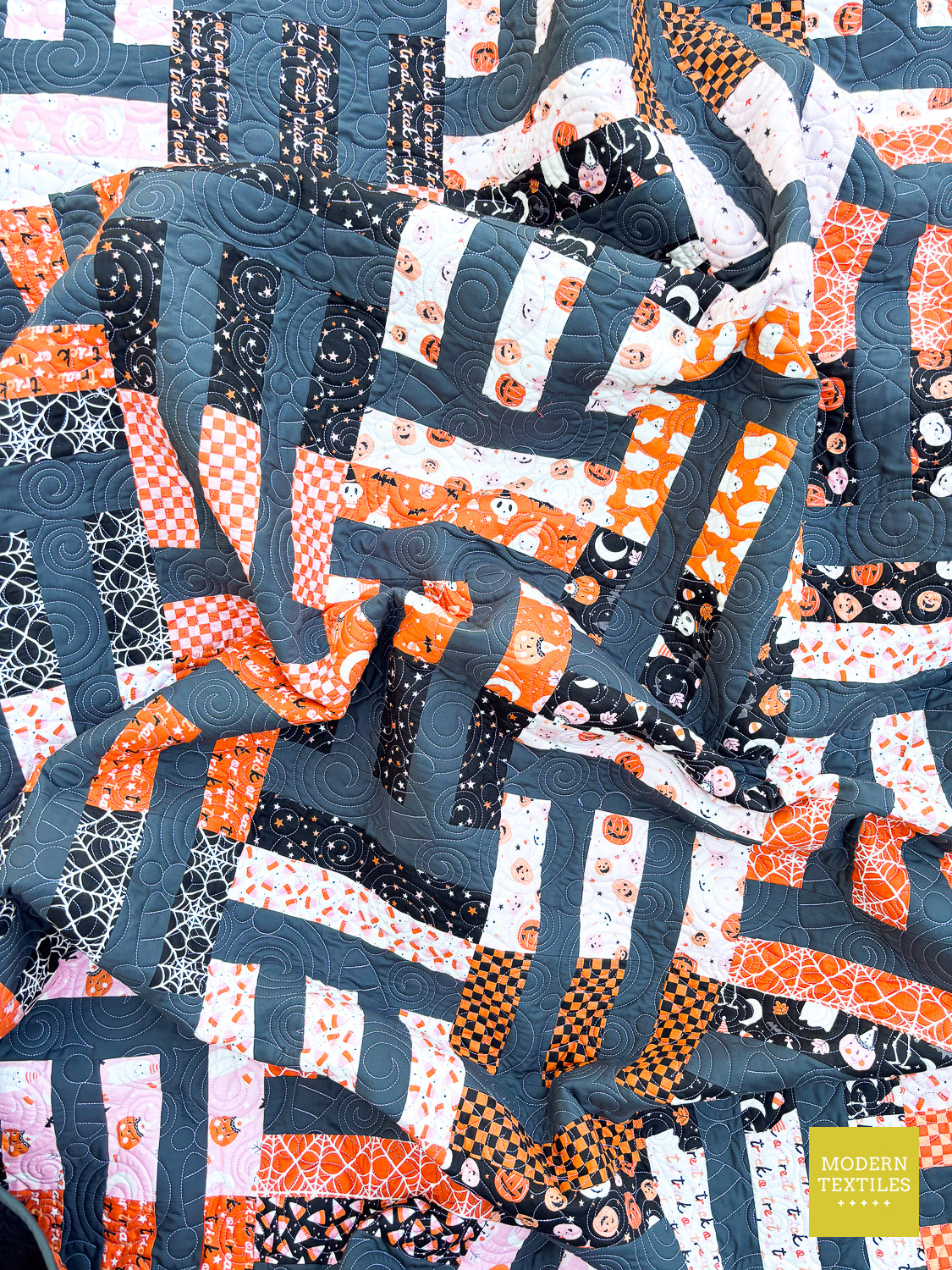 Cake Weave - Throw Quilt