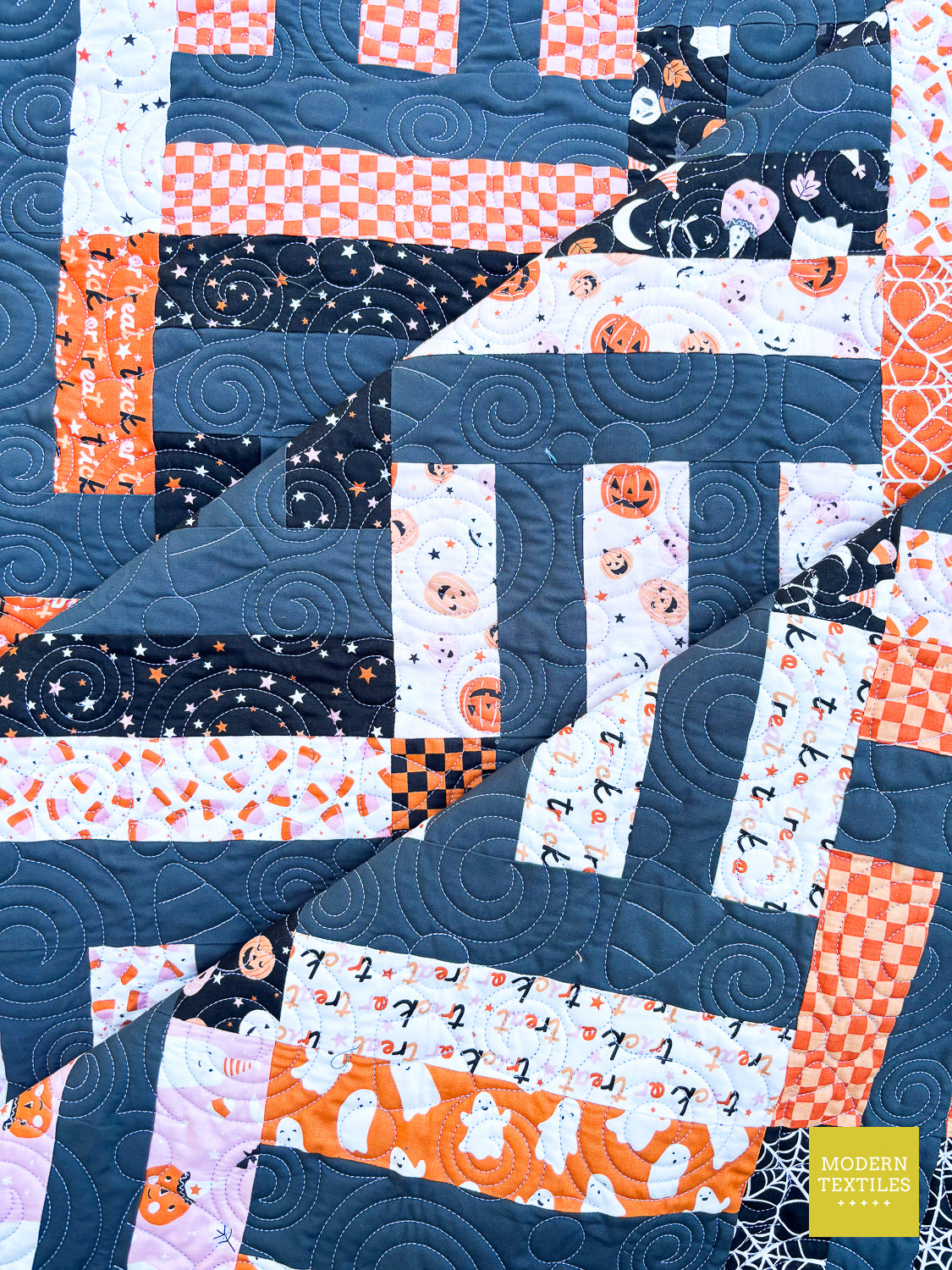 Cake Weave - Throw Quilt