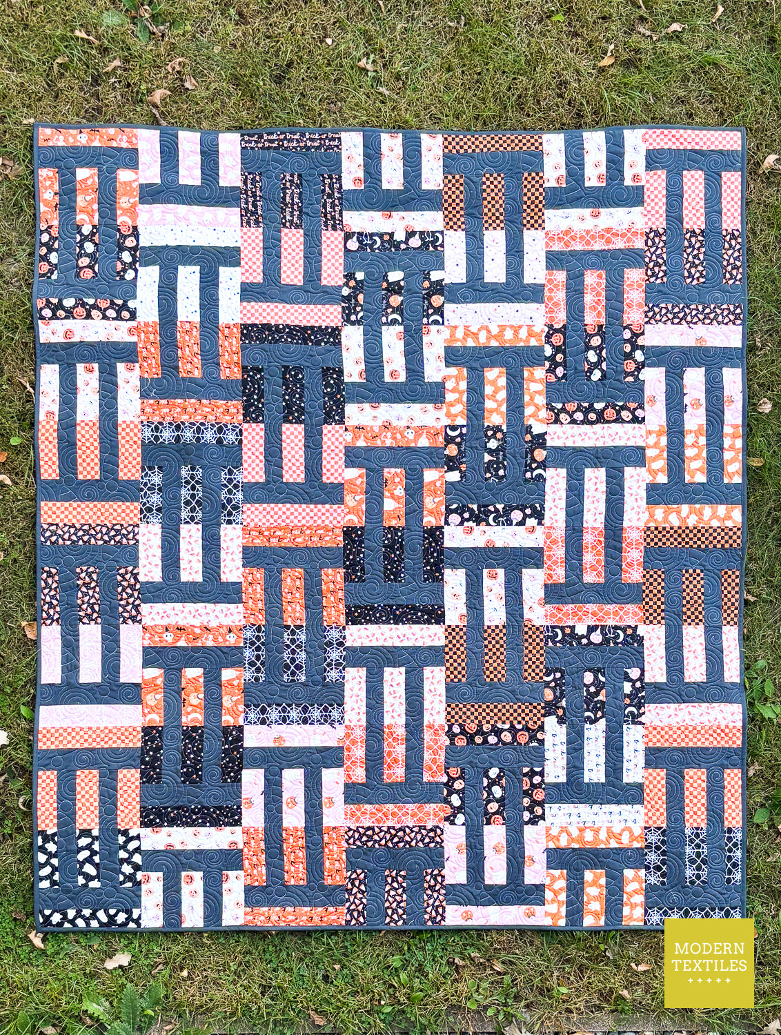 Cake Weave - Throw Quilt