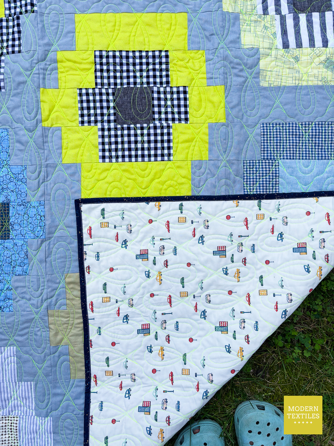 Quilty Beads Throw Quilt – Modern, Colorful & Kid-Friendly
