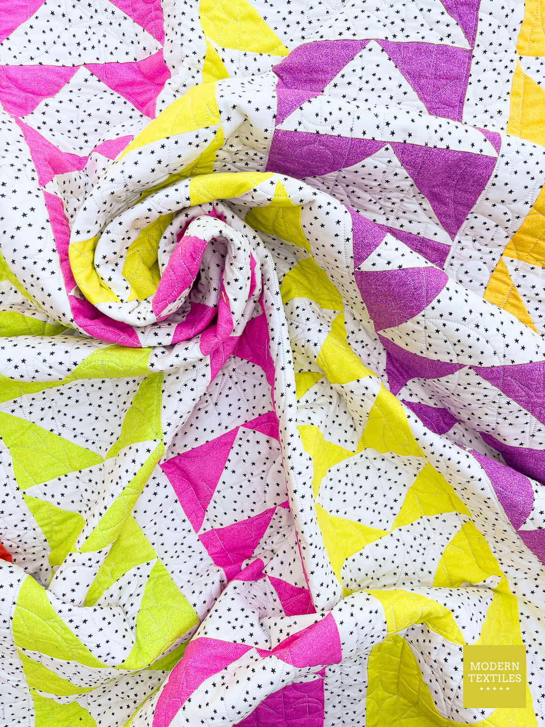 Flying - Throw Quilt