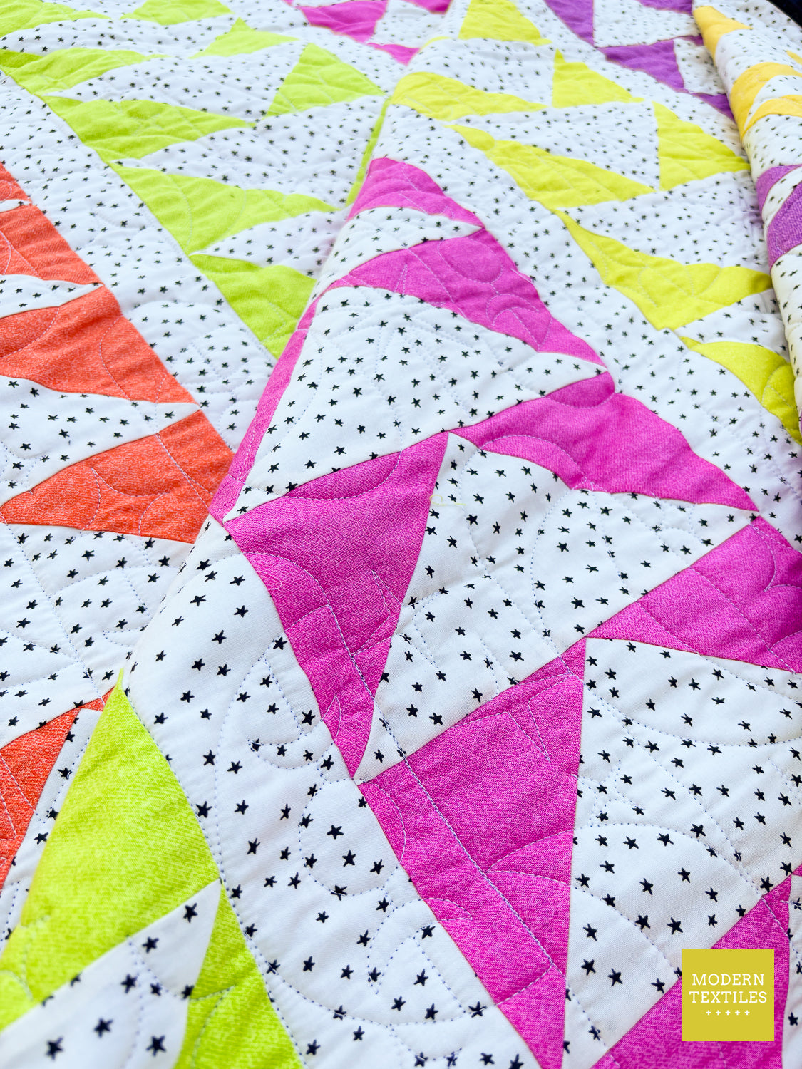 Flying - Throw Quilt