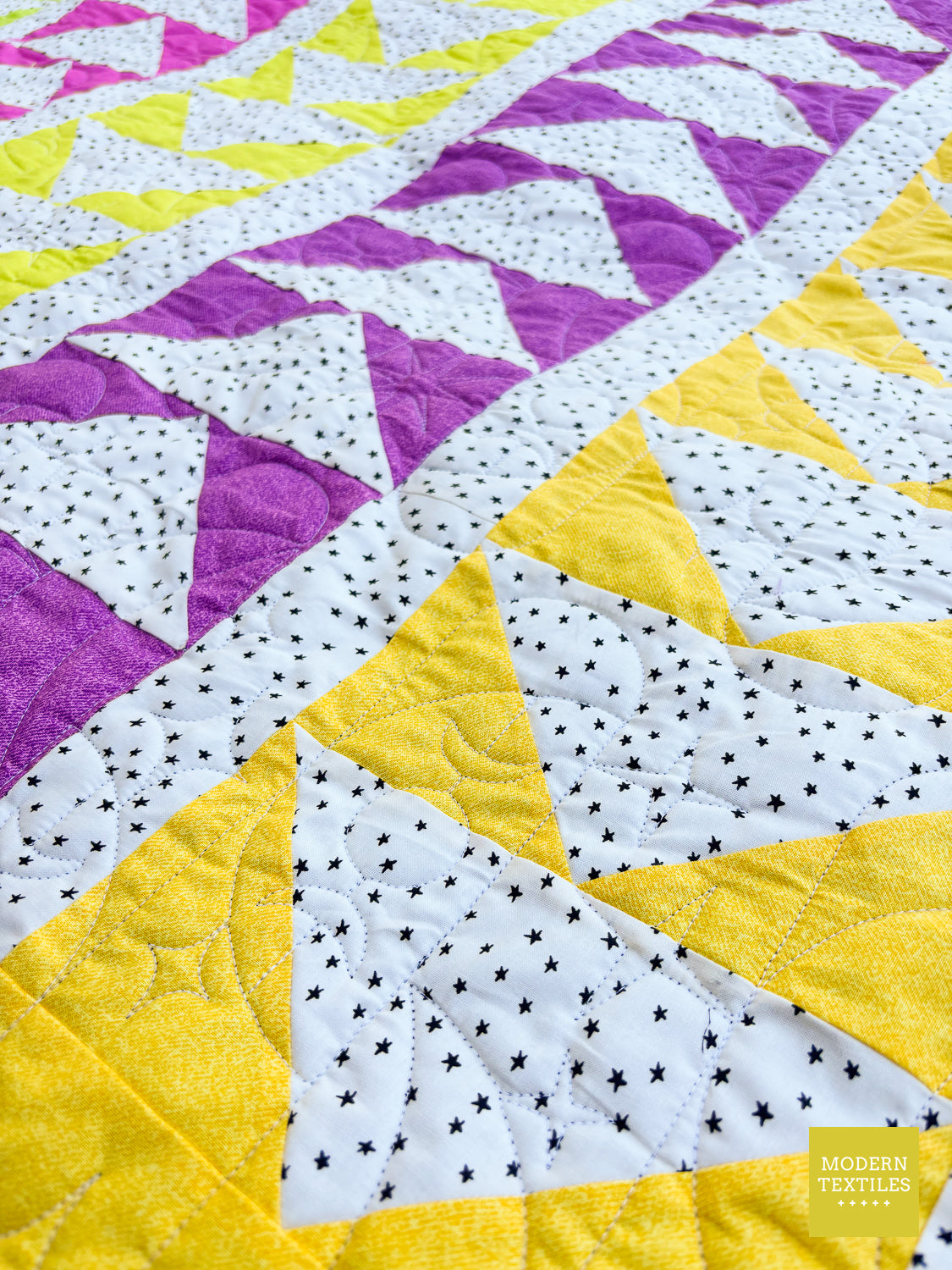 Flying - Throw Quilt