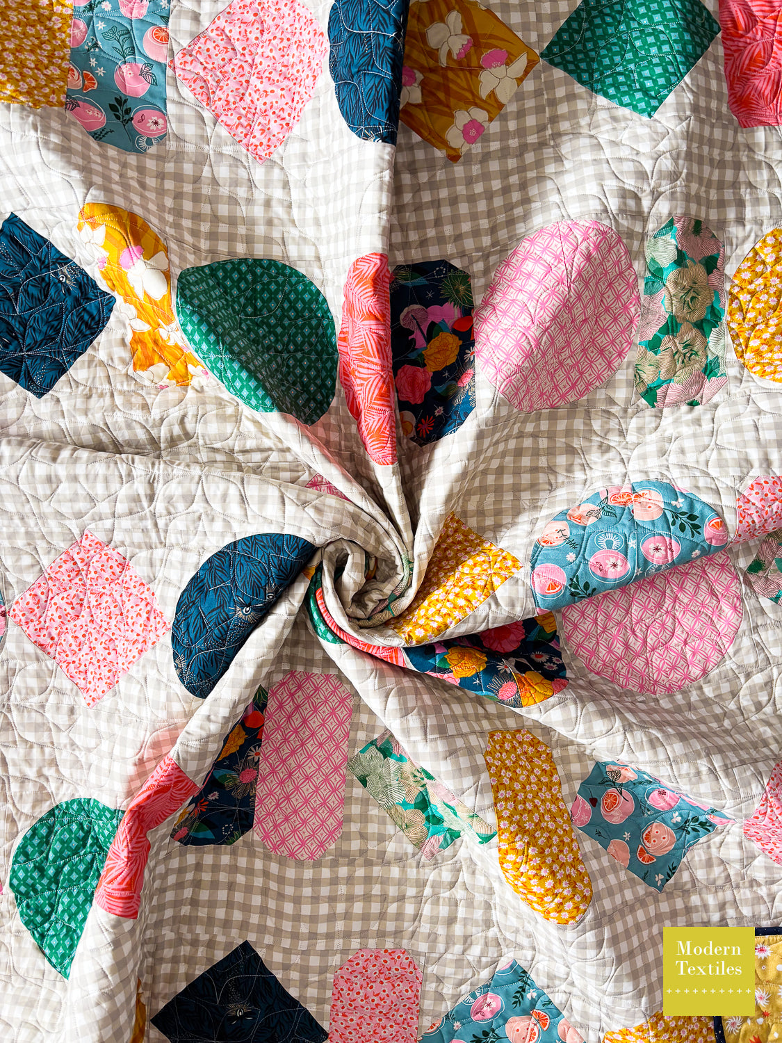 Gingham Beads Throw Quilt