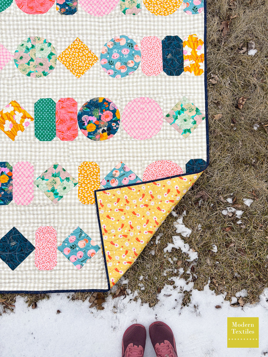 Gingham Beads Throw Quilt