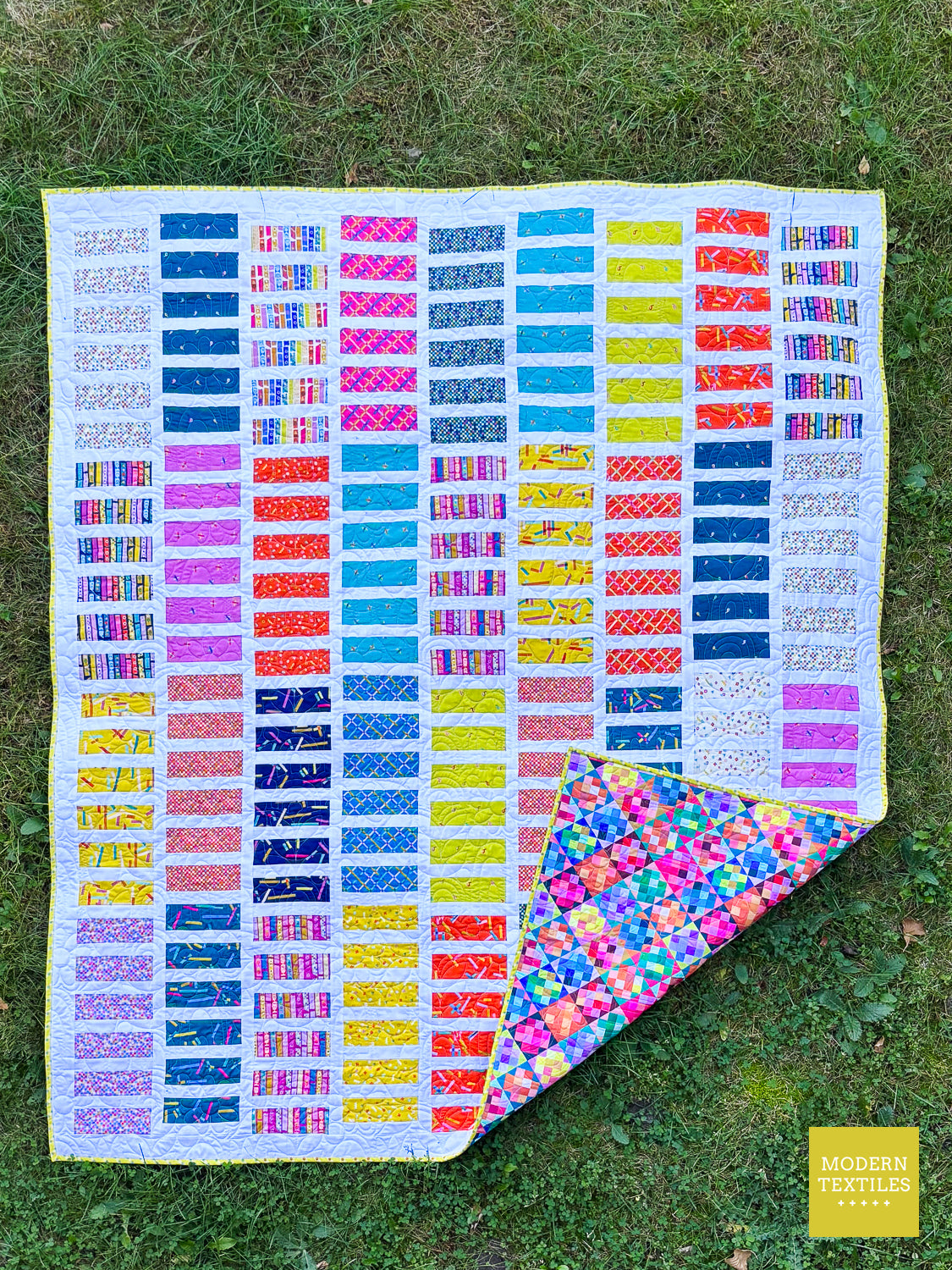 Rolly Stack - Large Throw Quilt