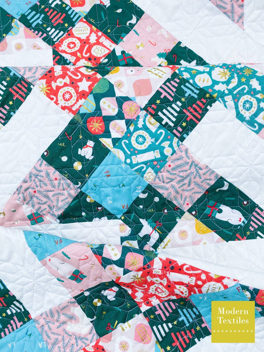 Polar Magic Asterisk Quilt & Holiday Ball Panto