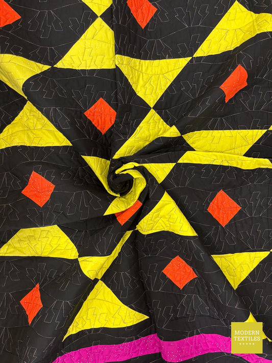 Static Shock Pantograph: Ruby Star Society Sugar Beach Quilt