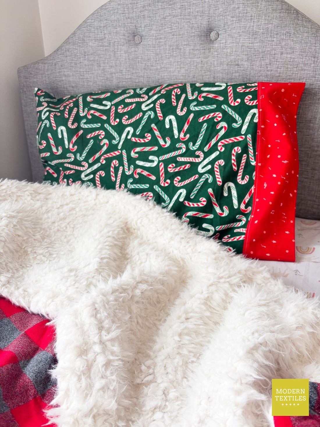 Yak Blanket Free Tutorial: An Easy Minky & Flannel Blanket You’ll Make Again and Again