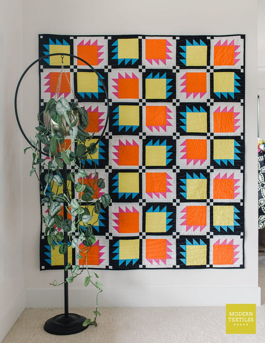 Checkered Paws Quilt Kit – Throw Size Quilt Kit