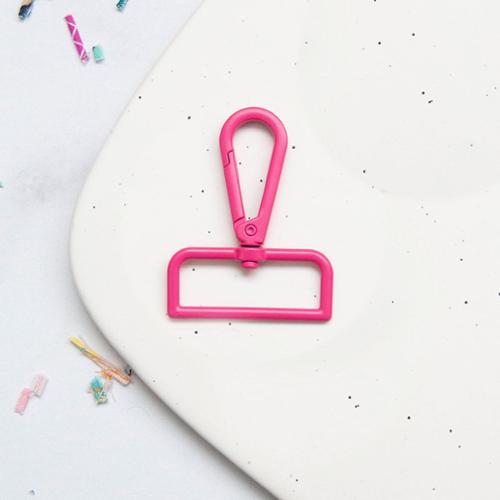 1.5" Swivel Snap Hook - Hot Pink
