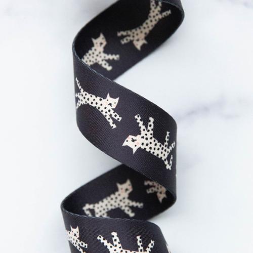 Snow Leopards in Black - 1.5" Webbing